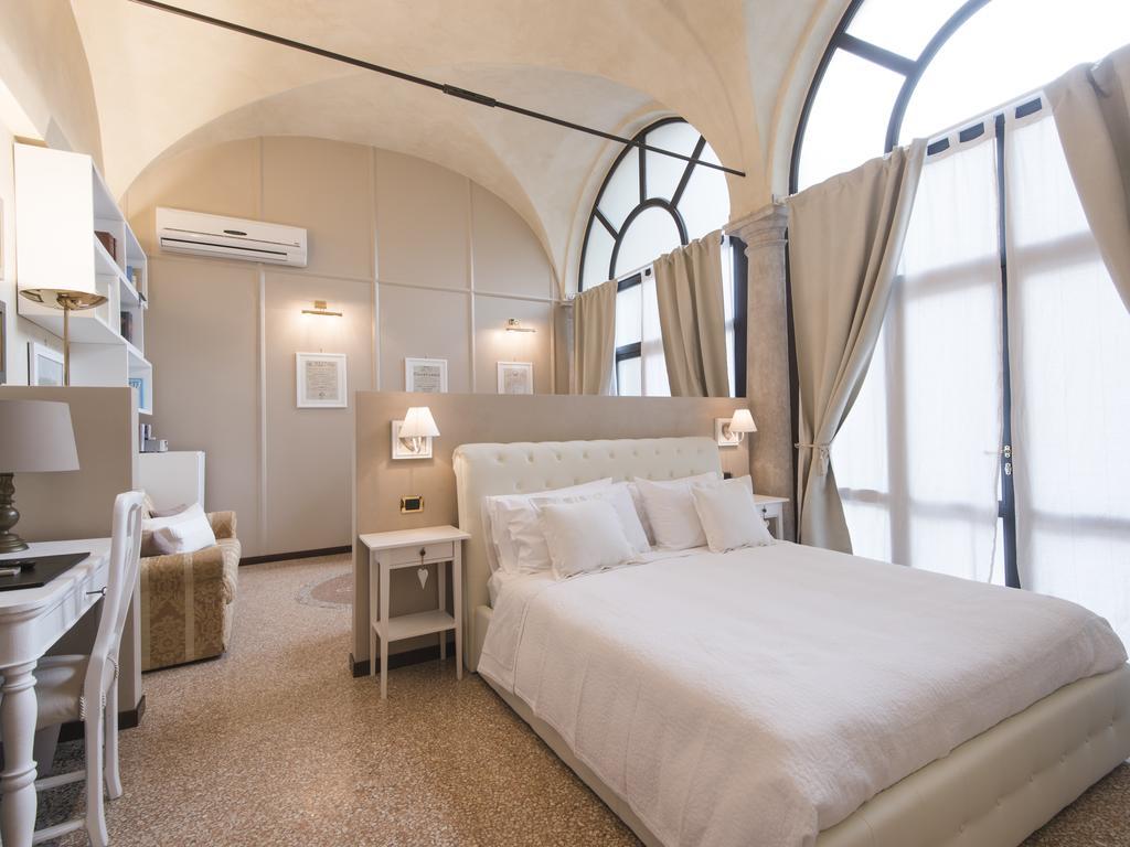 Suite Prestige Верона Экстерьер фото